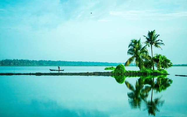 04NIGHTS-05DAYS KERALA PACKAGE 