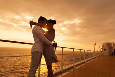 2 NIGHT 3 DAYS KERALA HONEYMOON PACKAGES