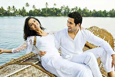 5 NIGHT 6 DAYS HONEYMOON PACKAGES IN KERALA